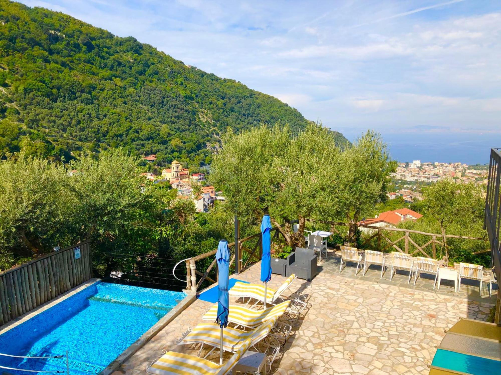 Bed and Breakfast Casa Mazzola Сант'Анджелло Экстерьер фото